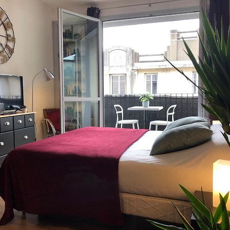 Studio Avec Balcon & Parking Gratuit - Tours Gare Bagian luar foto